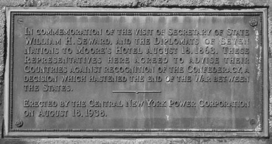 Plaque marking the site of Moore's Hotel and the meeting place of Secretary of State William H. Seward